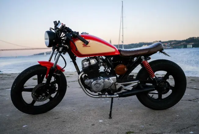 Honda CB 250